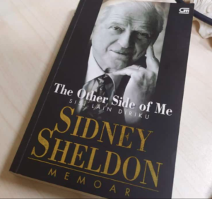 Memoir Sidney Sheldon, sang master sastra populer